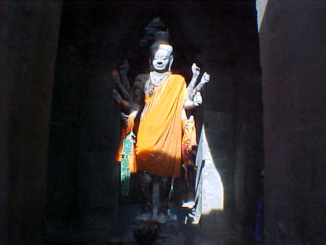 Vishnu :  (Cambodia, The Travel Addicts)