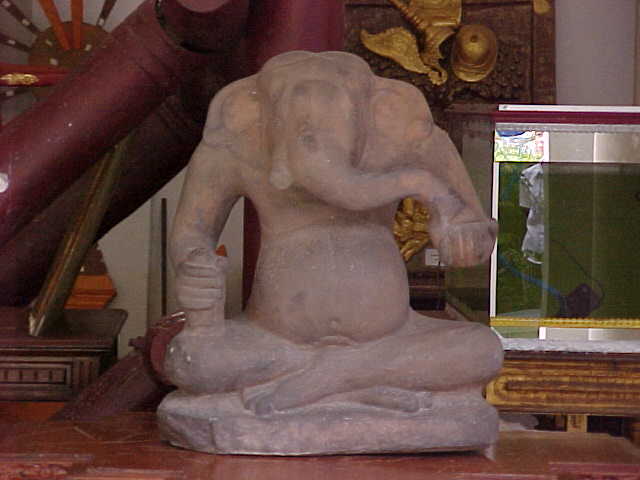 Ganesha (Cambodia, The Travel Addicts)