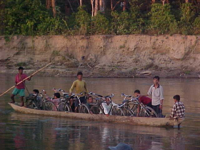 Bicycle ferry (Nepal, The Travel Addicts)