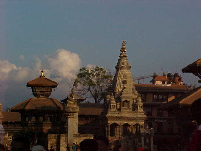 City center (Nepal, The Travel Addicts)